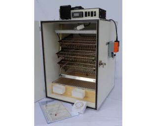 binnenkant slaglatten broedmachine